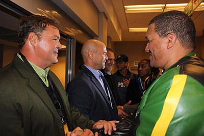 Témoignages de sympathie pour les Cinq en Afrique du Sud