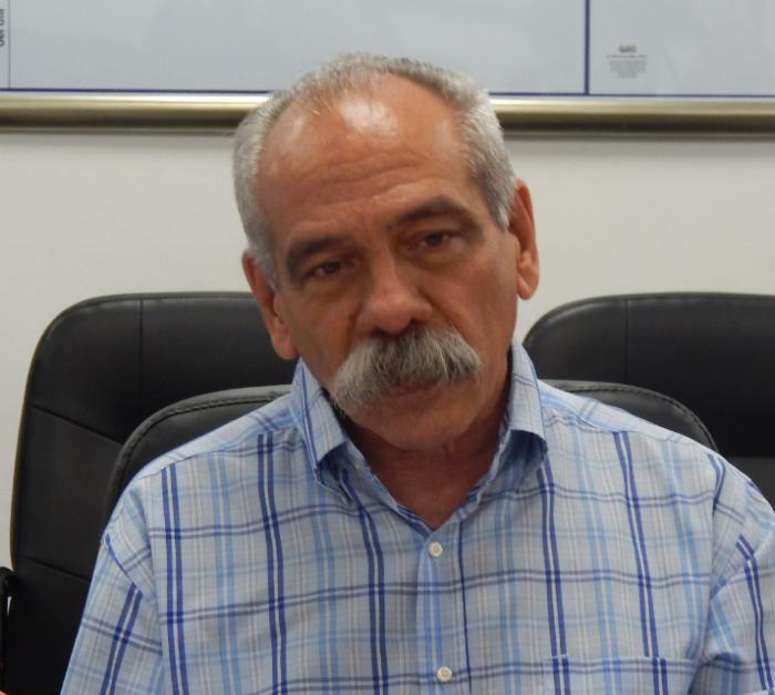 Jorge Gonzalez Pérez, directeur de l’enseignement du ministère de la Santé publique, a indiqué quant à lui que les treize universités de médecine du pays reprendront les cours graduellement en fonction des particularités de chaque province.