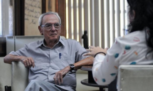 Eusebio Leal, lors d'une visite au journal Granma. 