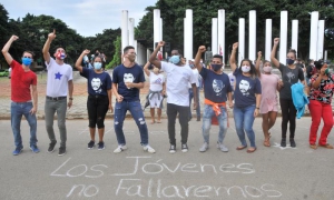 Nous sommes le pays qui s’est employé à résister et à vaincre.