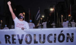 La mise en scène a été déjouée.